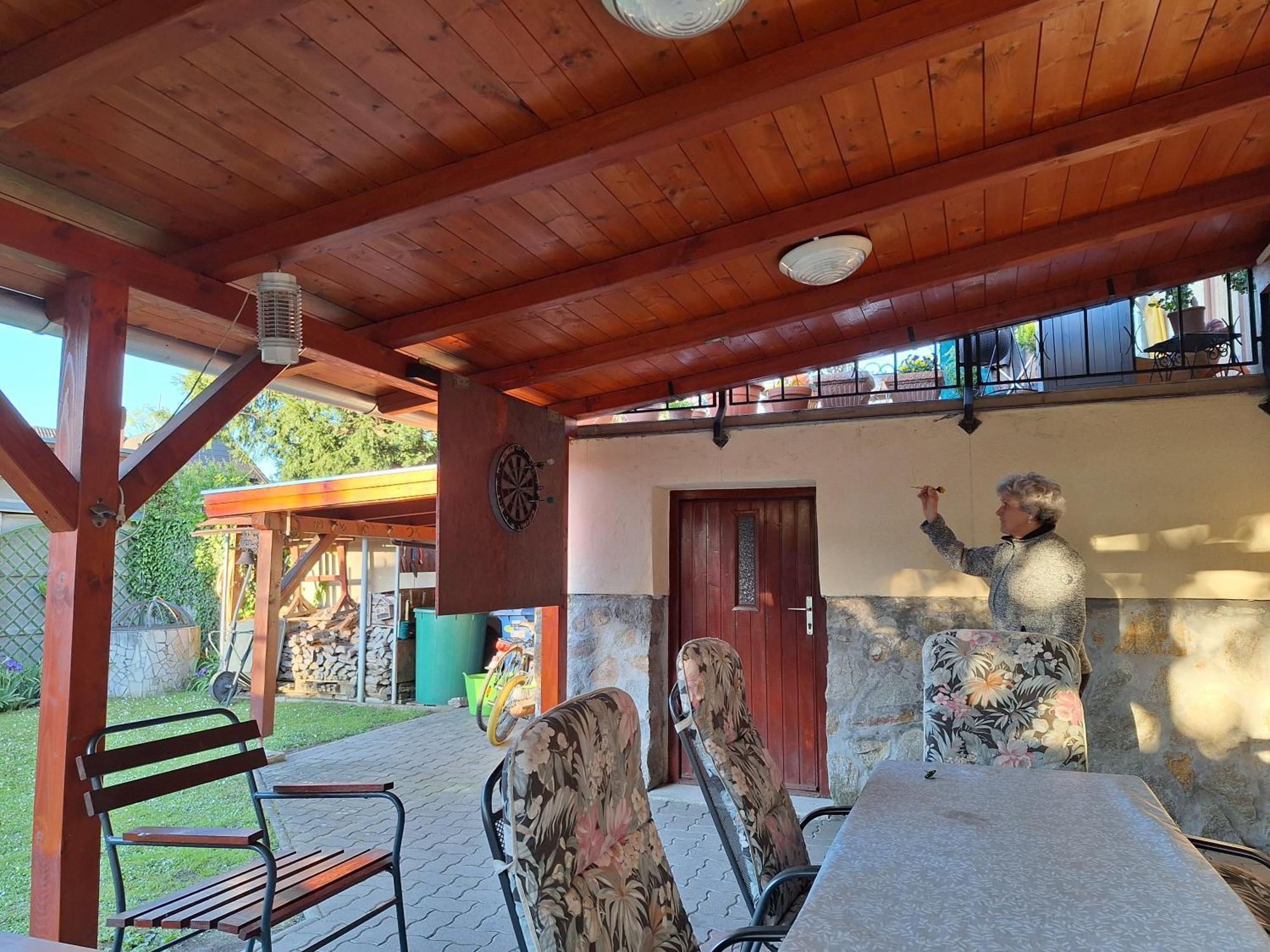 Flamingo Apartman Sopron Exterior photo